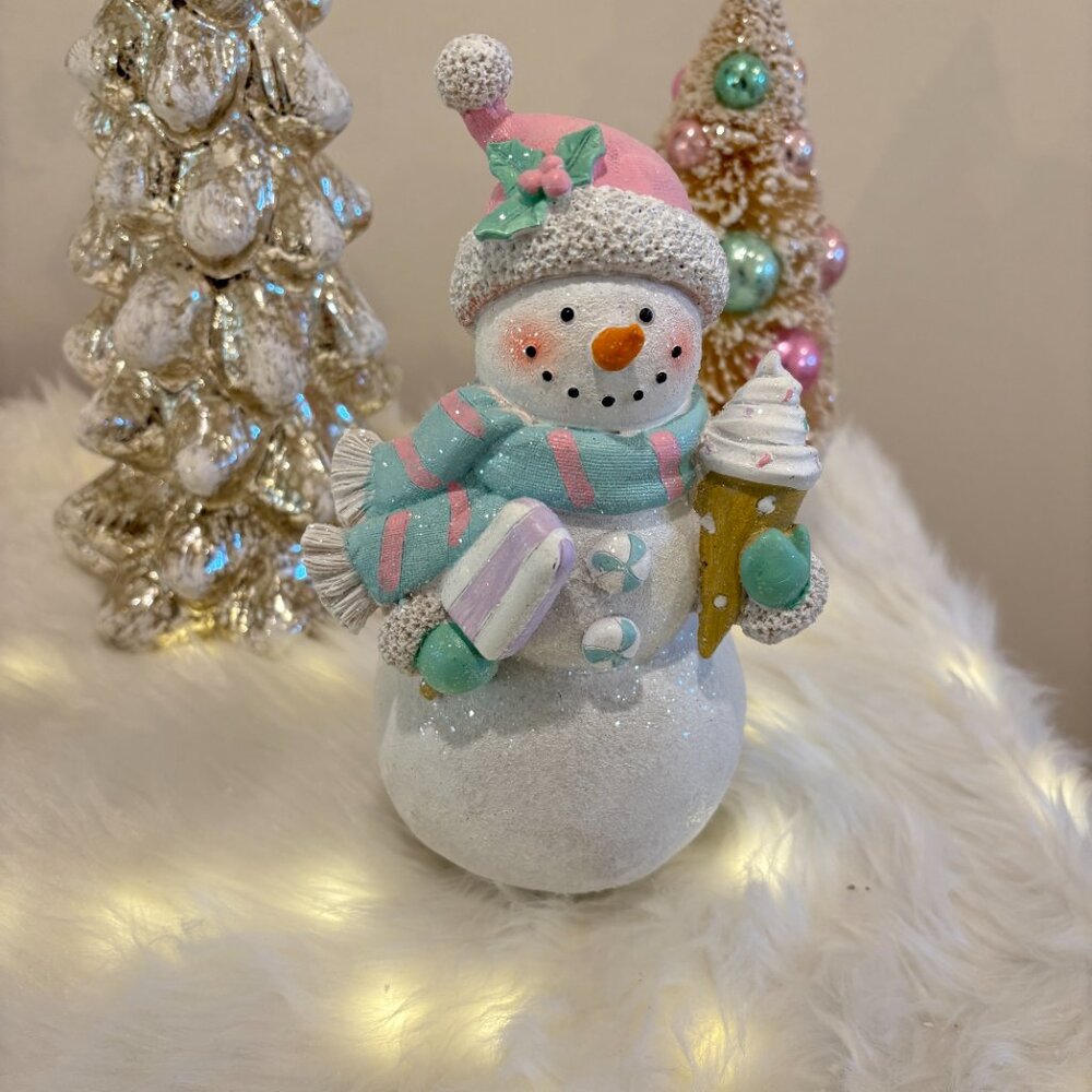 North Pole Frosty Glitter Snowman Ice Cream Pastel Figure Statue 8" New Sweet